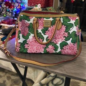 Rooney and Bourke hydrangea purse